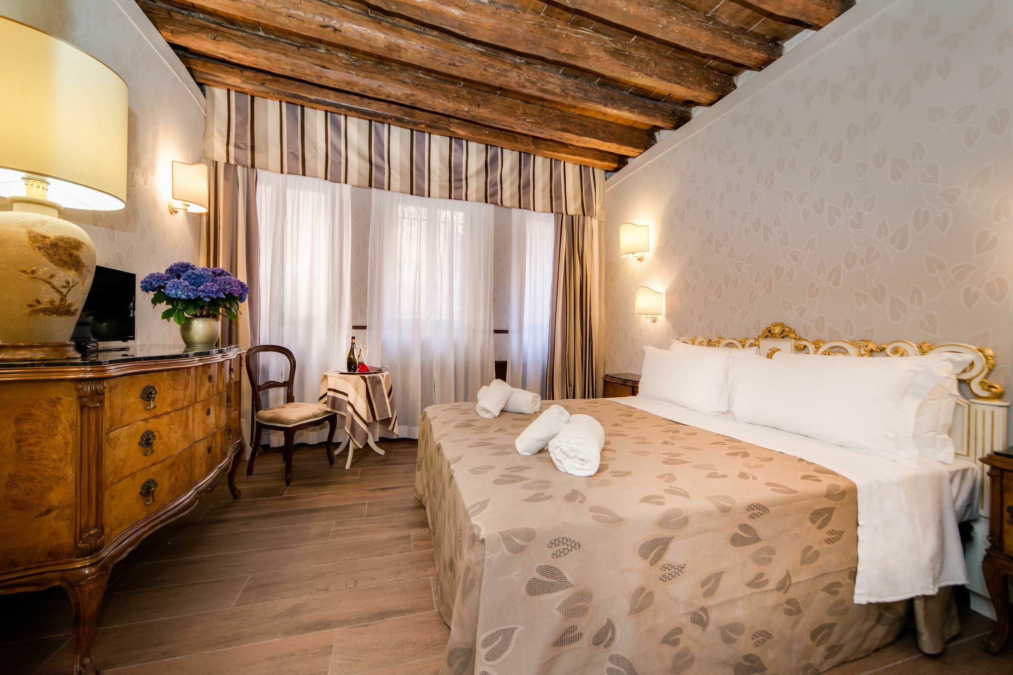 Ca' Lavezzera 2* Venedig